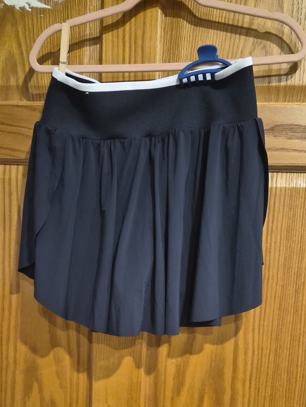 Old Navy Navy Skort with White Waistband Accent
